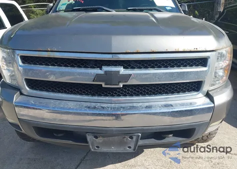 2008 Chevrolet Silverado 1500 Lt1 z USA, uszkodzony, nr VIN 2GCEC13J581138009